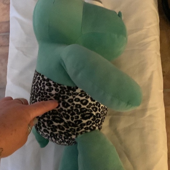 Hippo plush Sugar Loaf Cuddly Cave cheetah tarzan teal color soft 20" leopard - Picture 8 of 8